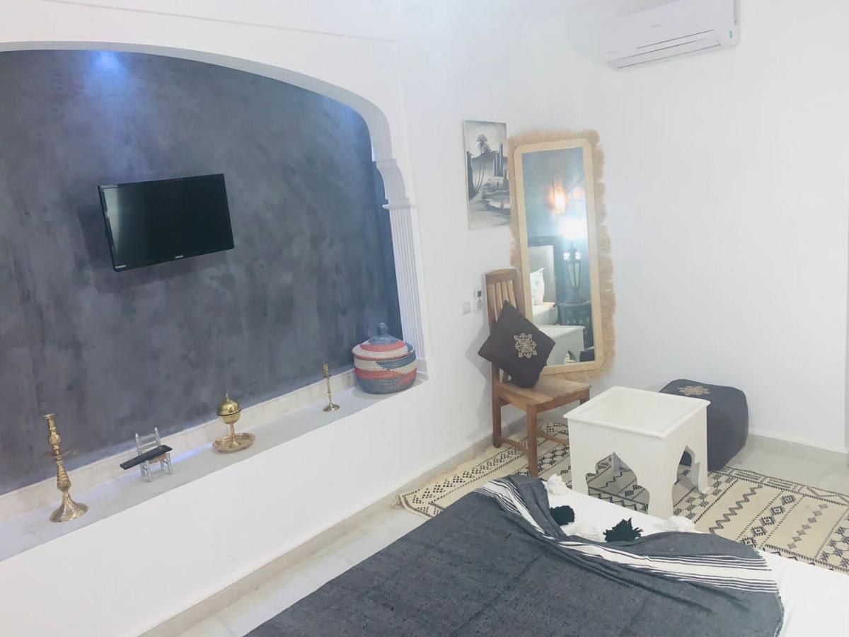 Riad Les Miroirs Marrakesh Esterno foto