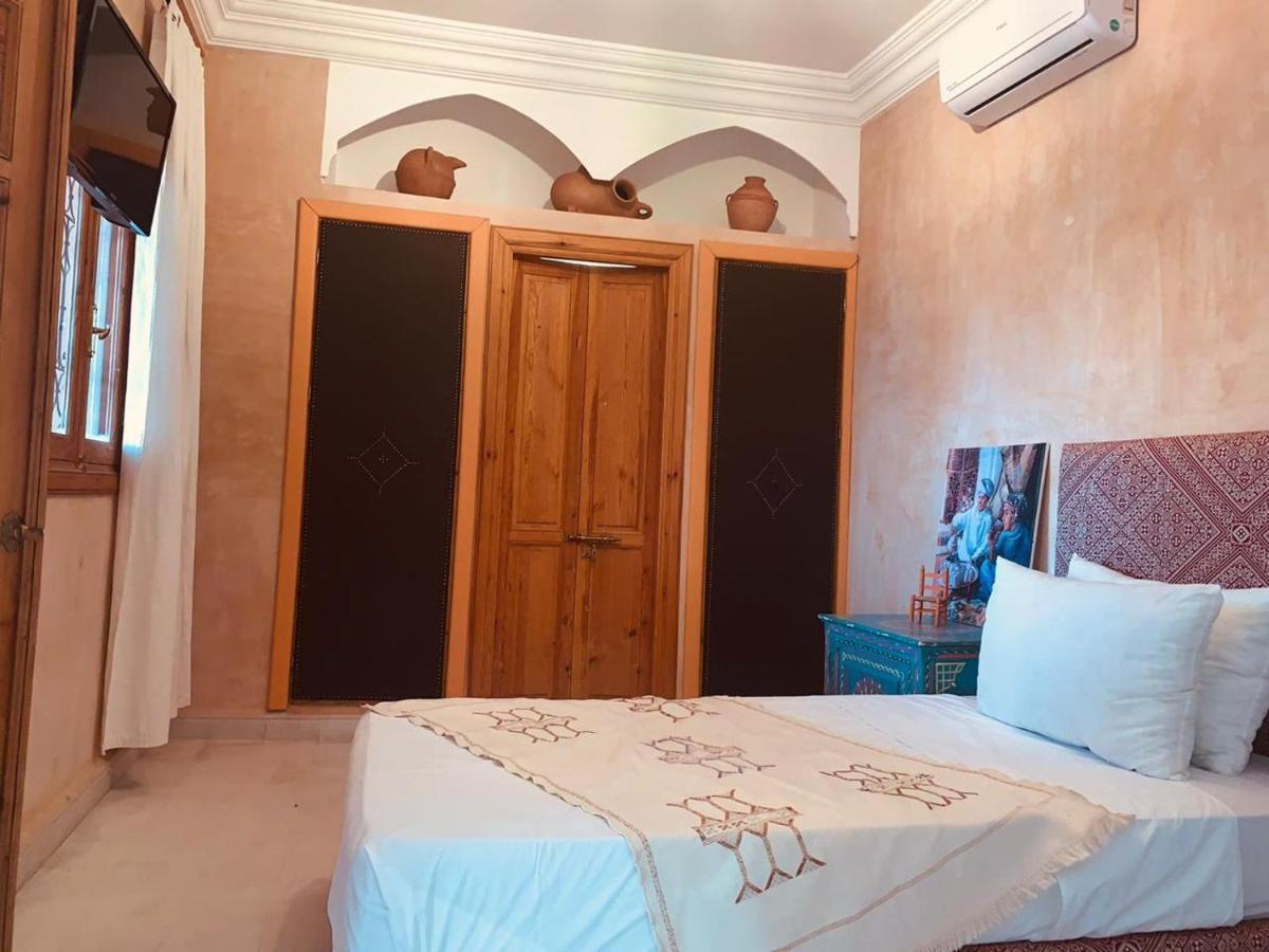 Riad Les Miroirs Marrakesh Esterno foto
