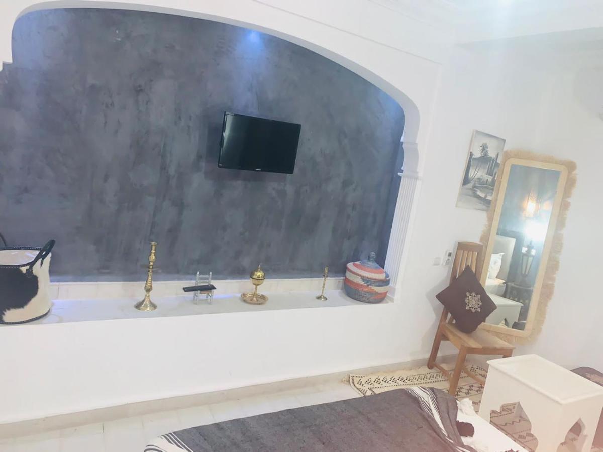 Riad Les Miroirs Marrakesh Esterno foto
